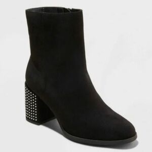 A New Day Black Heels Ankle Boots Janelle Jet Heeled Black Faux Suede